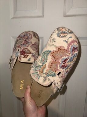 MIA Tapestry Floral Clogs in Cream, Pink, Blue